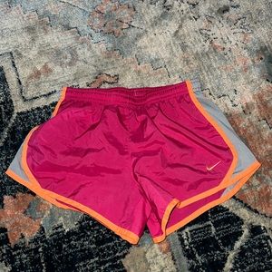Nike Girls' Dry Tempo Running Shorts